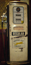 Classic pump for petrol